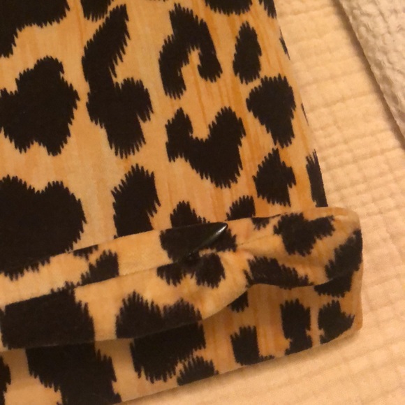 A pair of 20 x 20 pillows - Picture 6 of 9